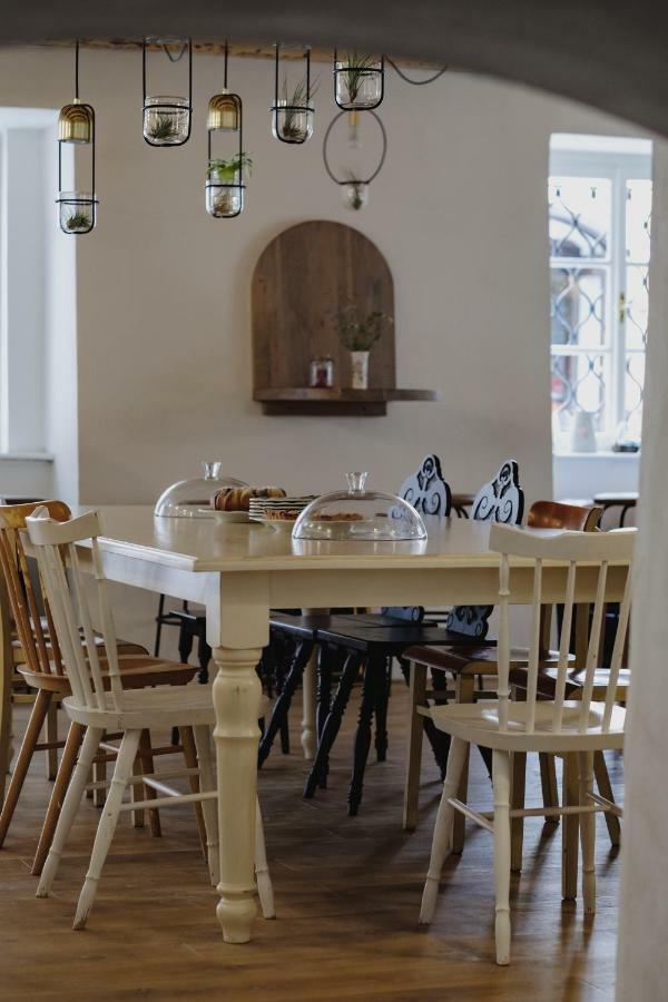 Monastery Garden Bistro & Rooms Český Krumlov Dış mekan fotoğraf